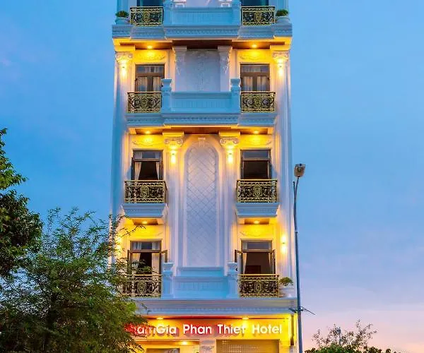 Phạm Gia Phan Thiết Khách sạn Phan Thiết